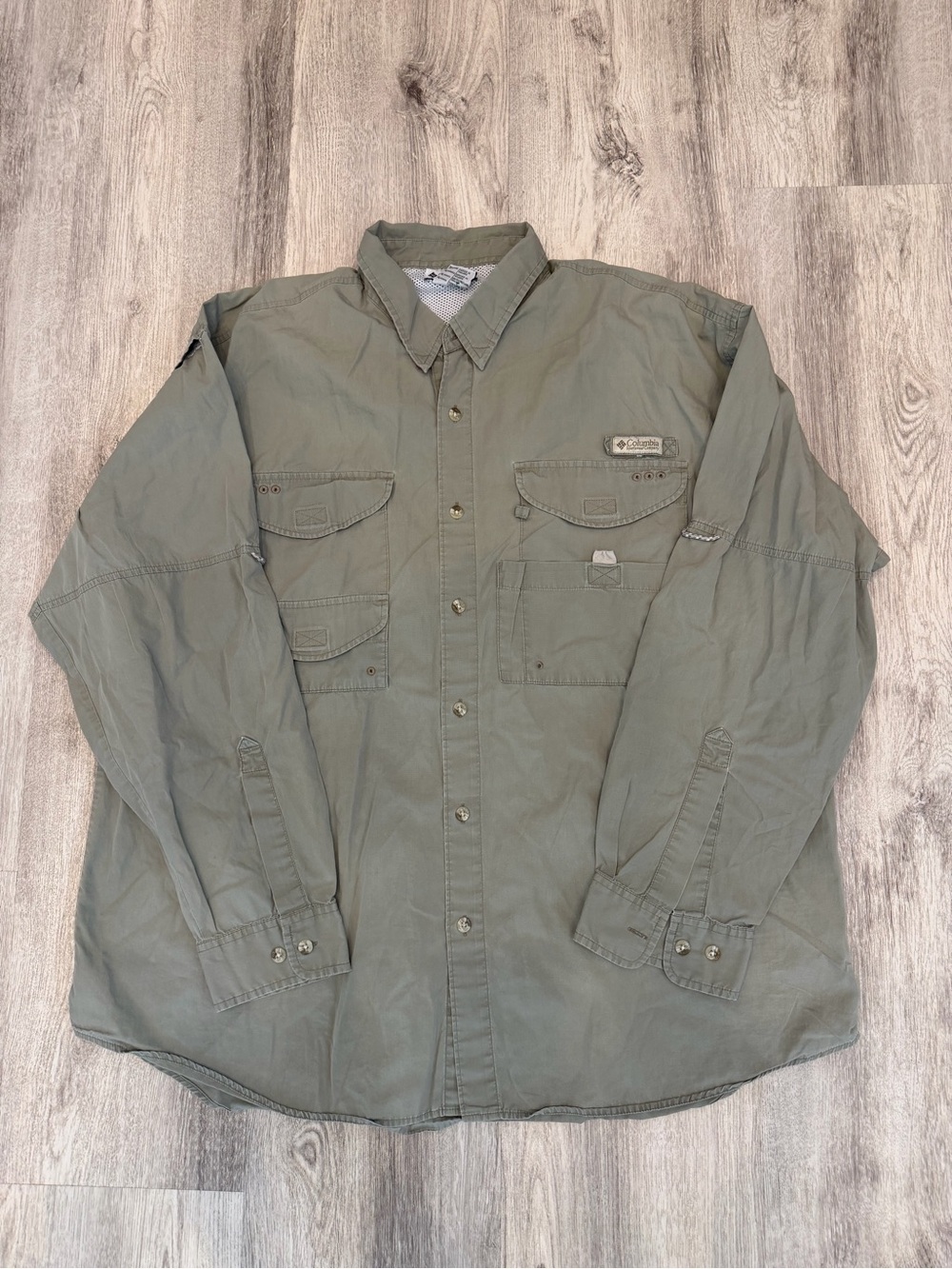 Columbia Men’s XL Sage Green Convertible Sleeve Fishing Shirt